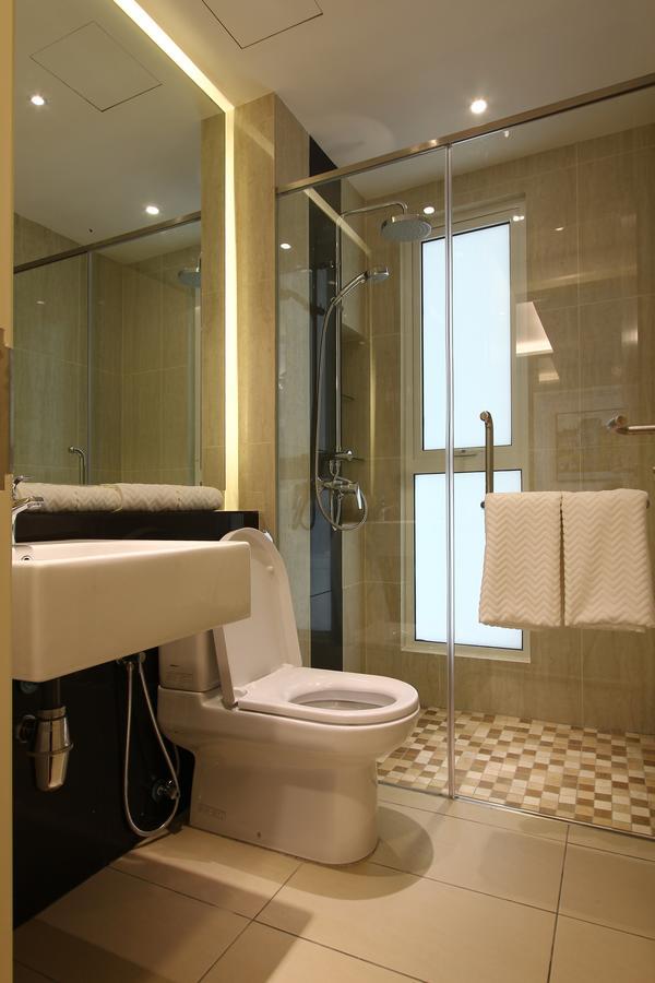 The Shore Residence Apartment ملقا المظهر الخارجي الصورة